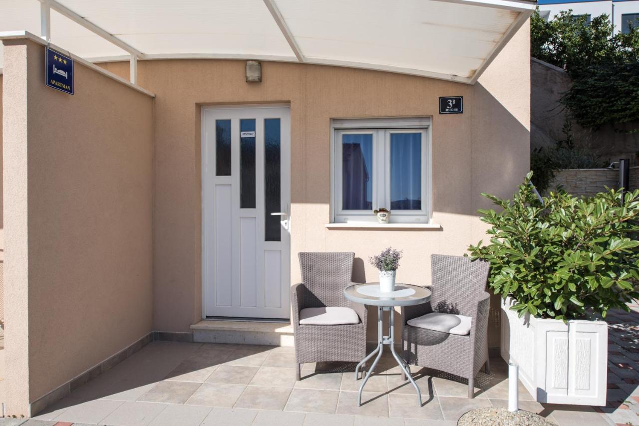 Apartments Amneris Trogir Exterior foto